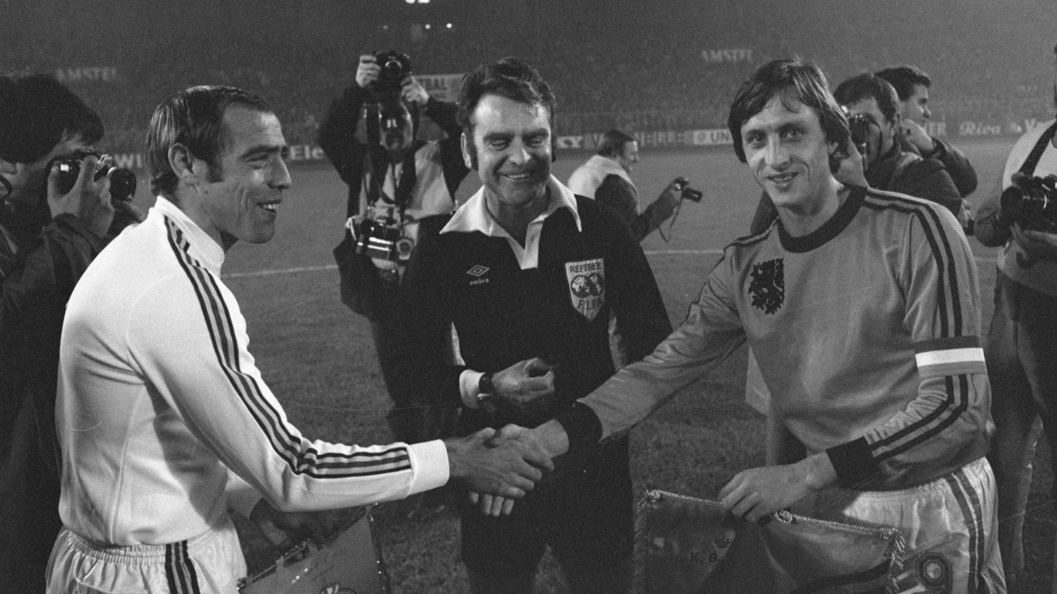 Rinus Israël (19-3-1942) – Voetballegends